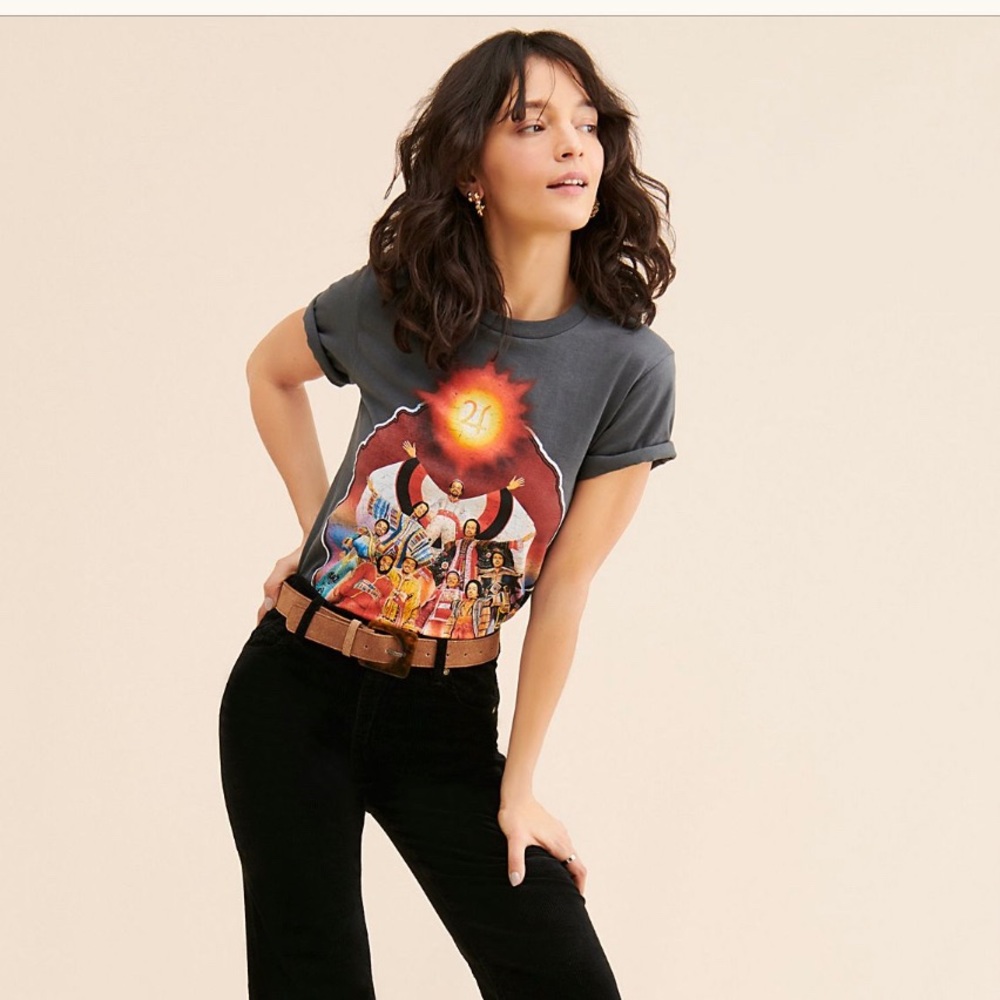 NWT Free people concert T-shirt - Earth Wind and Fire! Size Xs.